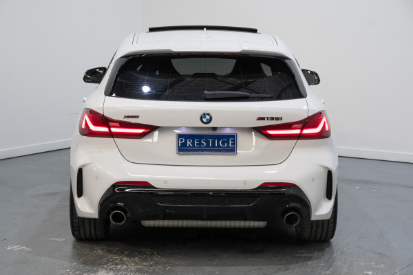 2021 BMW 1 Series M135i xDrive Hatch Image 12