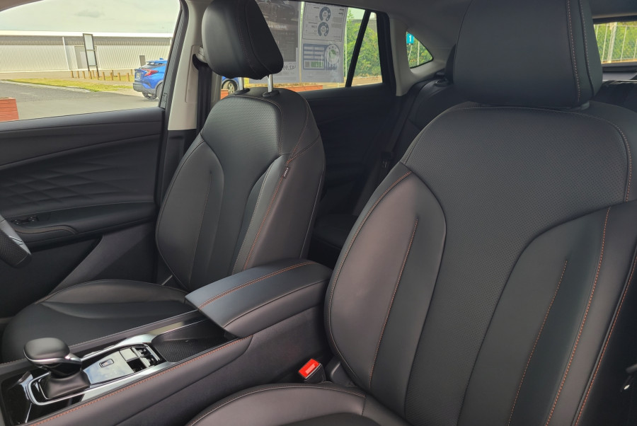 2025 MG HS Essence SUV Image 13