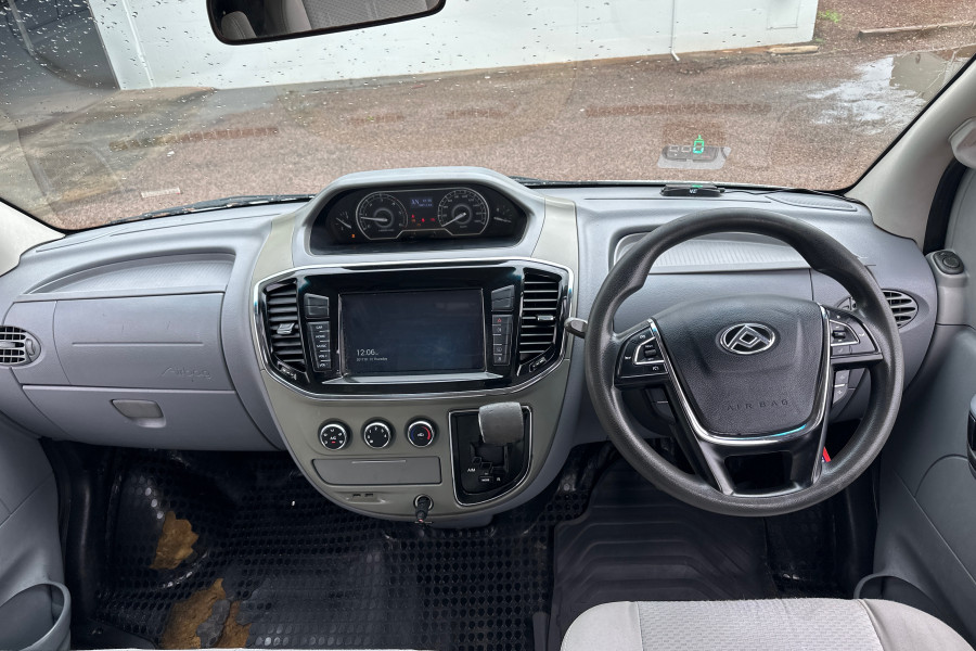2019 LDV V80 Turbo LWB Van Image 6