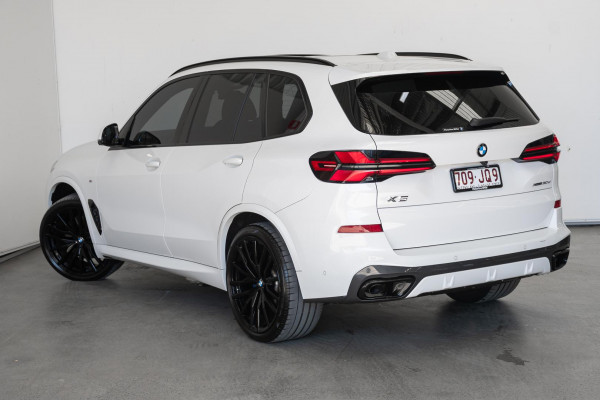 2024 BMW X5 G05 LCI xDrive30d M Sport SUV image 2