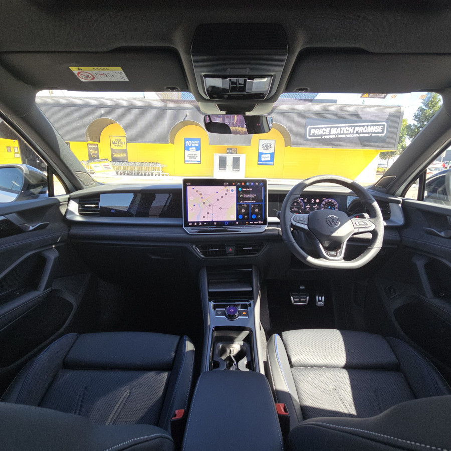2025 MY26 Volkswagen Tayron R4 195TSI R-Line SUV Image 15
