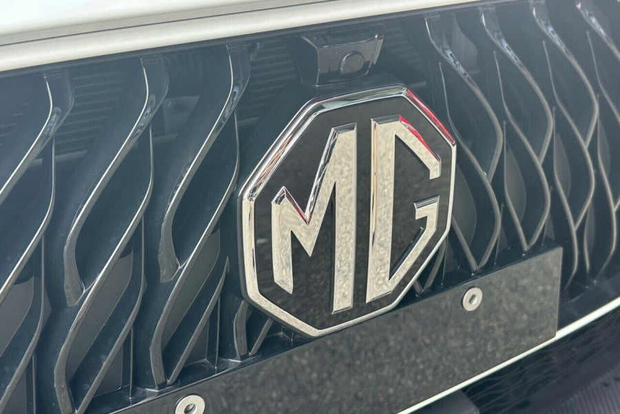 2024 MY23 MG MG5 AP32 Vibe Sedan Image 8
