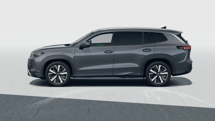 2026 Volkswagen Tayron R4 150TSI eHybrid Elegance SUV Image 2