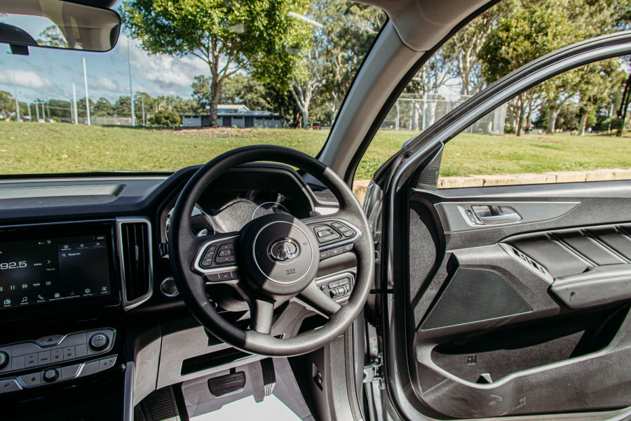 2025 MY24 GWM Ute NPW Cannon Premium CC Cab Chassis Image 21