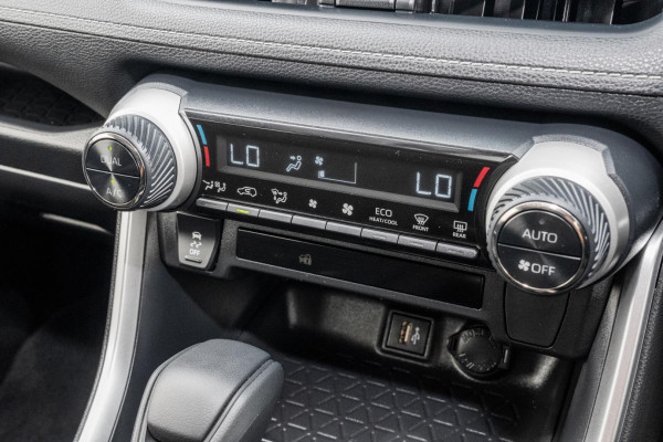 2025 Toyota RAV4 AXAH54R GX SUV Image 16