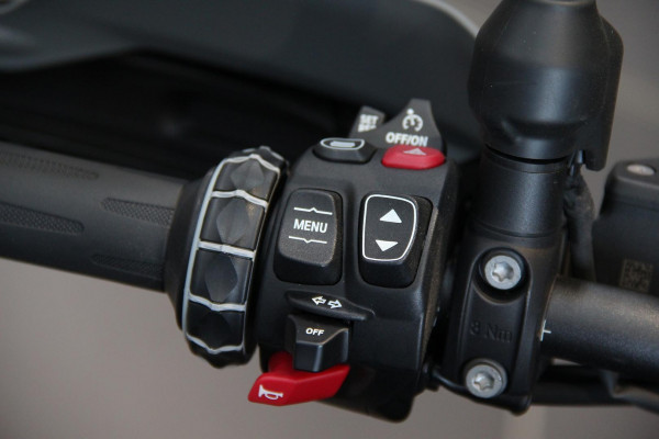 2025 BMW R 1300 GS Triple Black R 1300 image 3