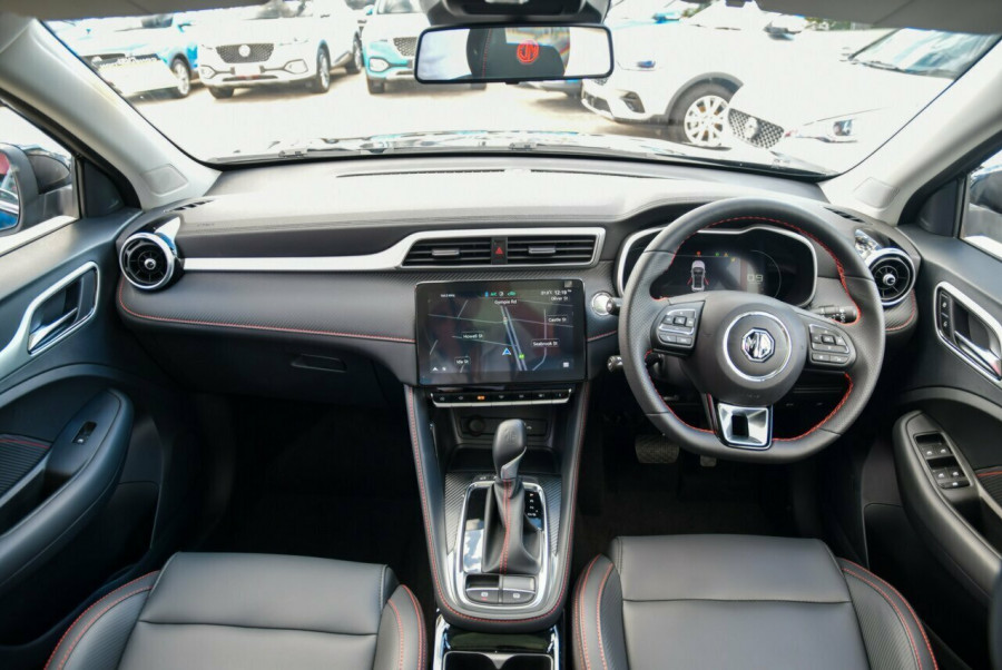 2024 MG ZST S13 Essence SUV Image 18