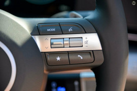 2025 Hyundai KONA SX2.V2 Premium SUV image 15