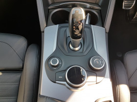 2018 Alfa Romeo Stelvio Ti Suv