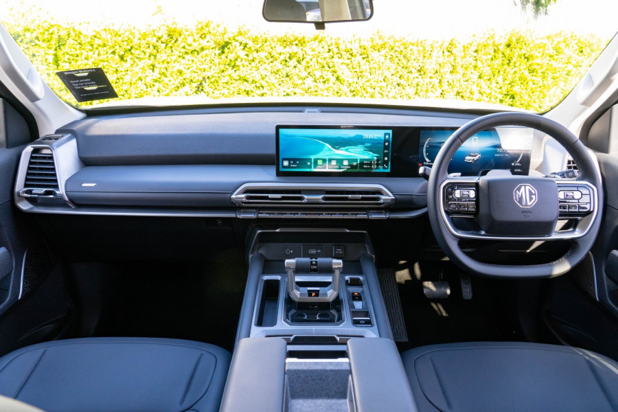 2025 MG U9 Vibe 2.5T AT Ute Image 13