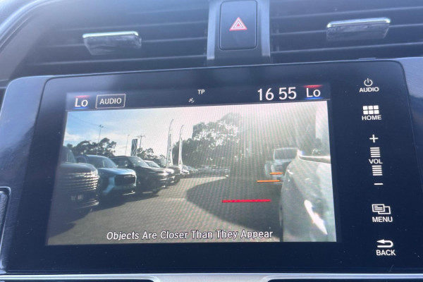 2016 Honda Civic 10th Gen VTi-L Sedan Image 25