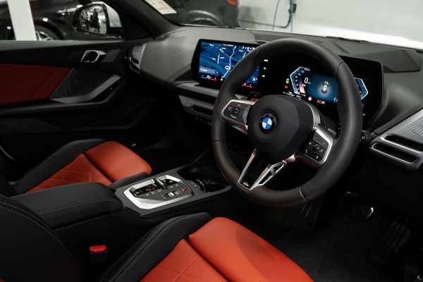2026 BMW 1 Series F70 118 M Sport Hatch image 6