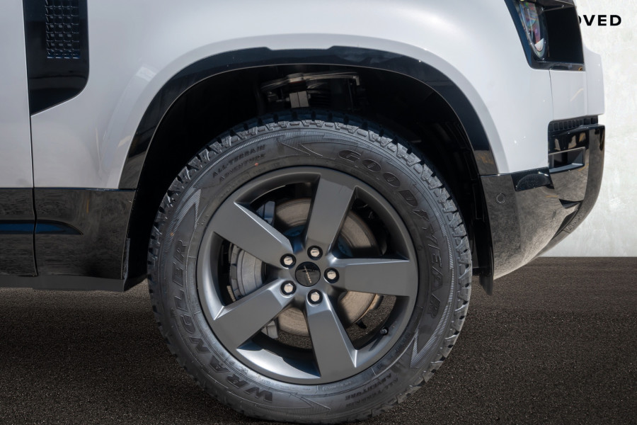2026 Land Rover Defender L663 110 D350 X-Dynamic SE SUV