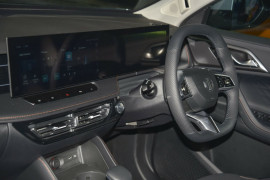 2024 MY24.5 MG HS AS33 Excite SUV