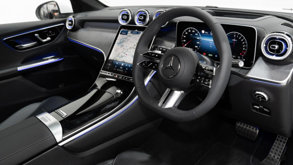 2026 Mercedes-Benz GLC-Class X254 GLC350 e SUV image 3