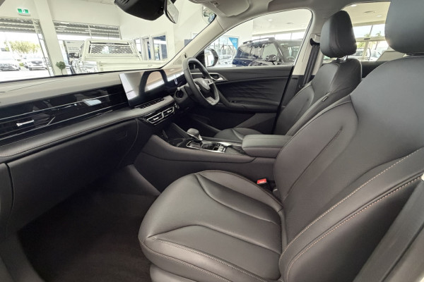 2025 MG HS AS33H Essence Hybrid+ SUV Image 16