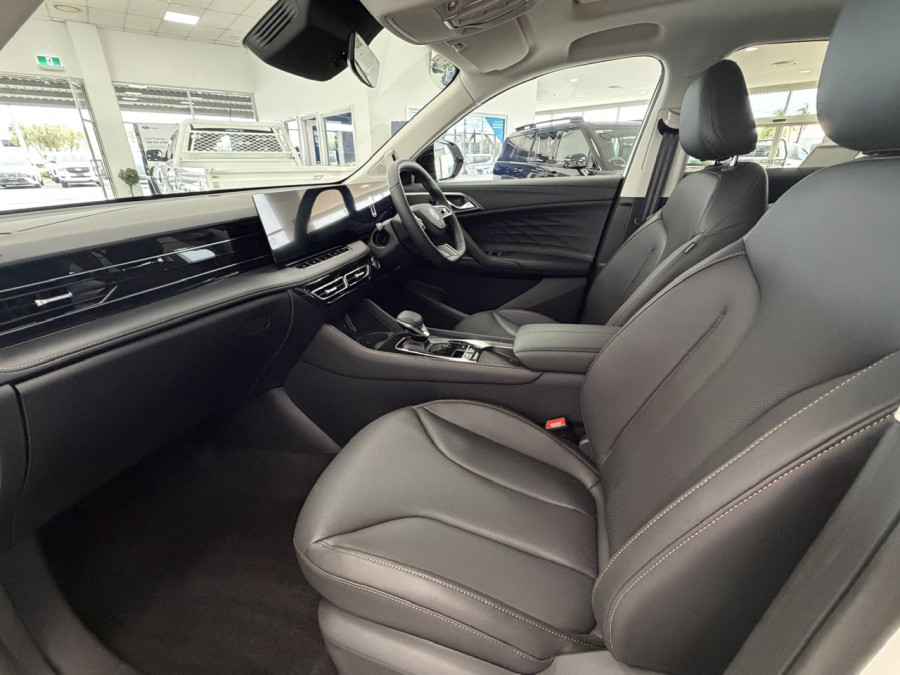 2025 MG HS AS33H Essence Hybrid+ SUV Image 16