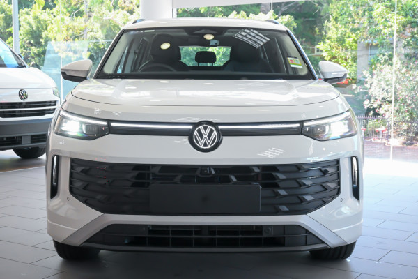 2025 Volkswagen Tayron R4 110TSI Life SUV image 4