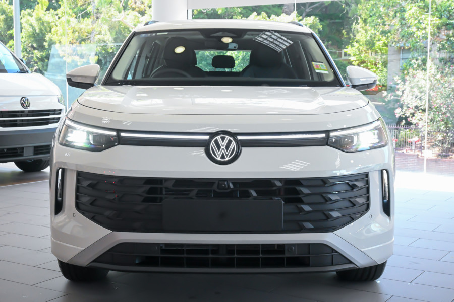 2025 Volkswagen Tayron R4 110TSI Life SUV Image 4