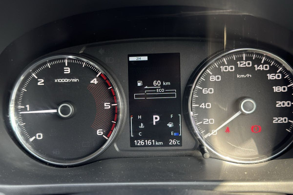 2017 Mitsubishi Pajero Sport QE Exceed SUV Image 5