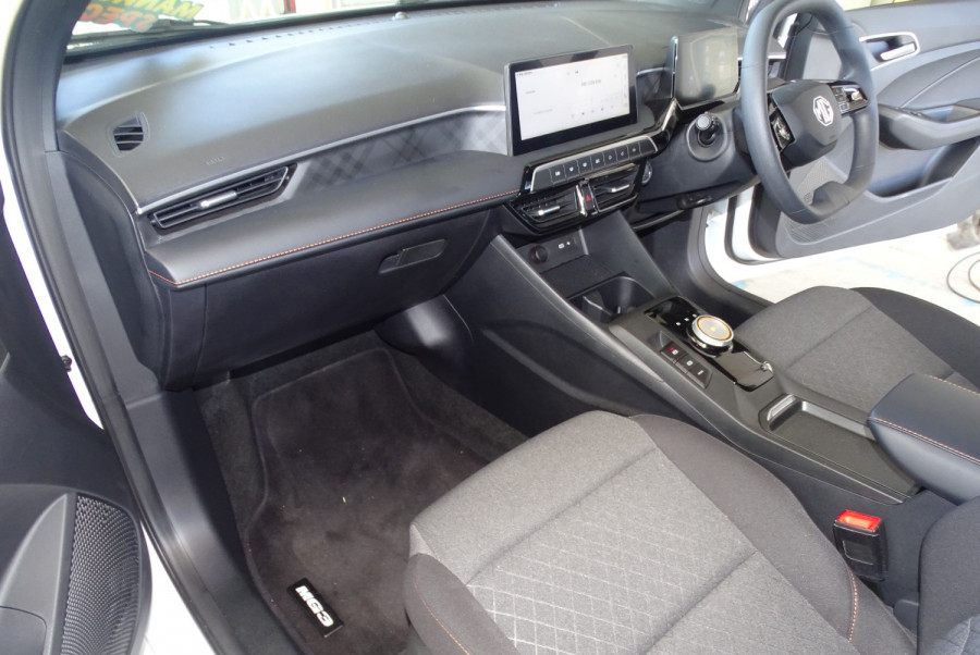 2024 MY24.5 MG MG3 ZP22 Excite Hatch Image 18