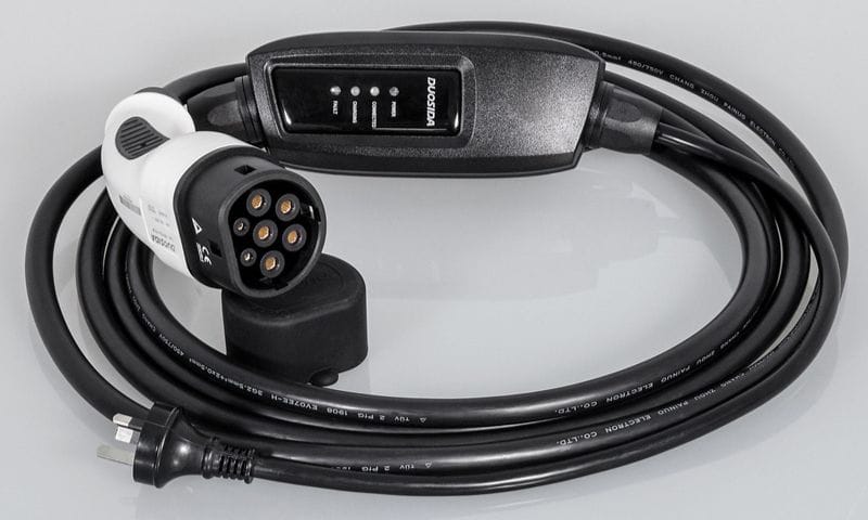 Emergency charging cable