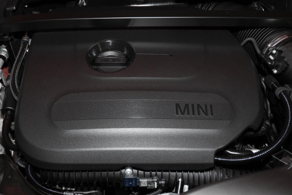 2026 MINI Countryman U25 S Favoured SUV image 17