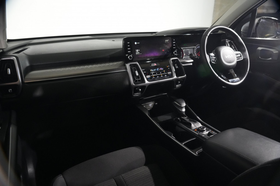 2022 Kia Sorento Sport SUV Image 13
