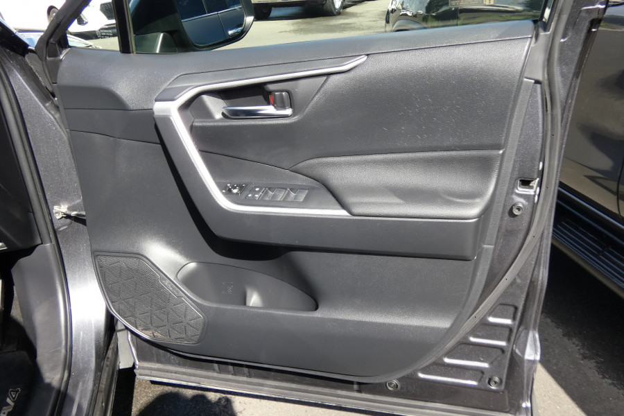 2020 Toyota RAV4 AXAH52R GXL 2WD HYBRID SUV Image 18