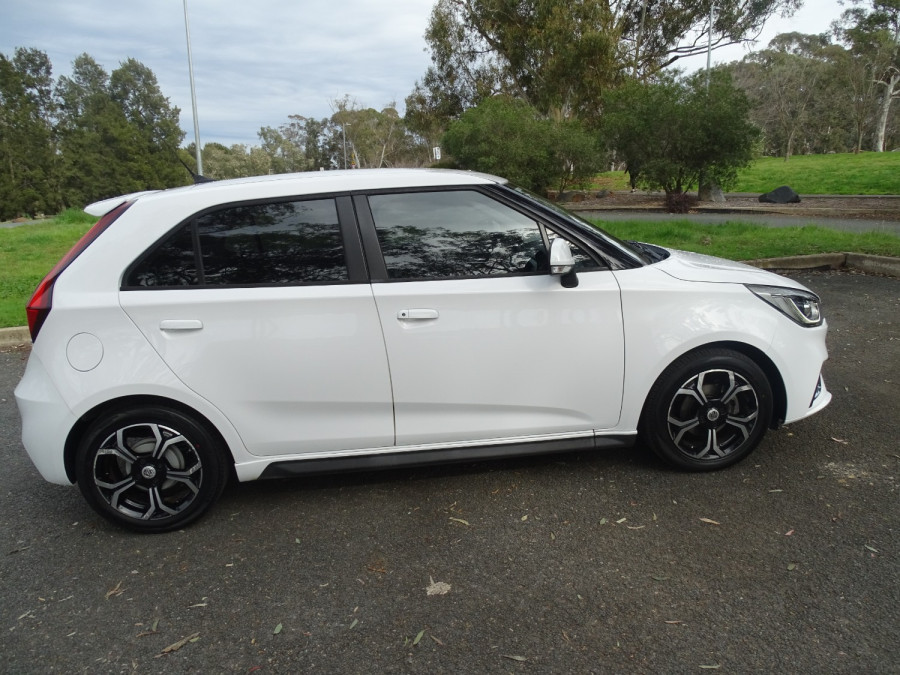 2020 MG MG3 SZP1 Excite Hatch Image 2