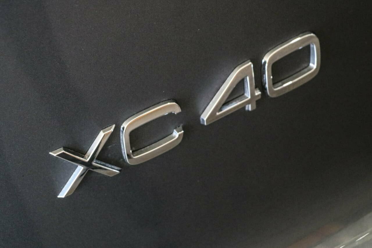 2019 Volvo XC40 XZ MY19 T5 AWD R-Design SUV Image 10