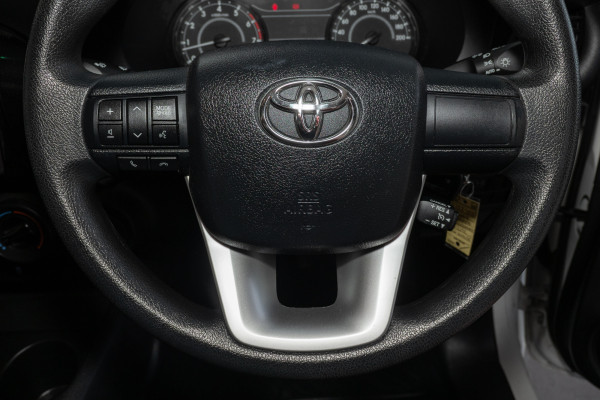 2018 Toyota HiLux  WorkMate Single Cab Cab Chassis Image 10