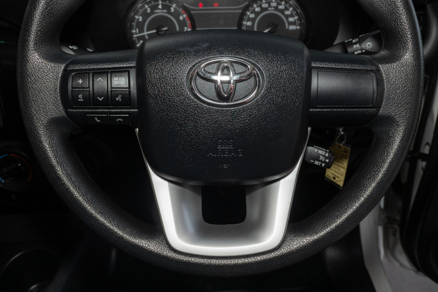 2018 Toyota HiLux  WorkMate Single Cab Cab Chassis Image 10