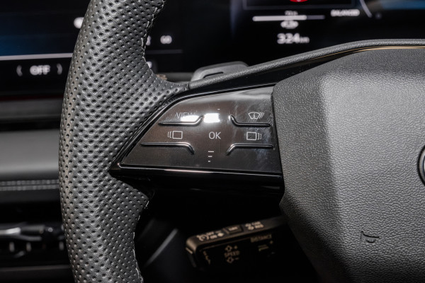 2025 Audi Q6 e-tron GF  SUV image 11