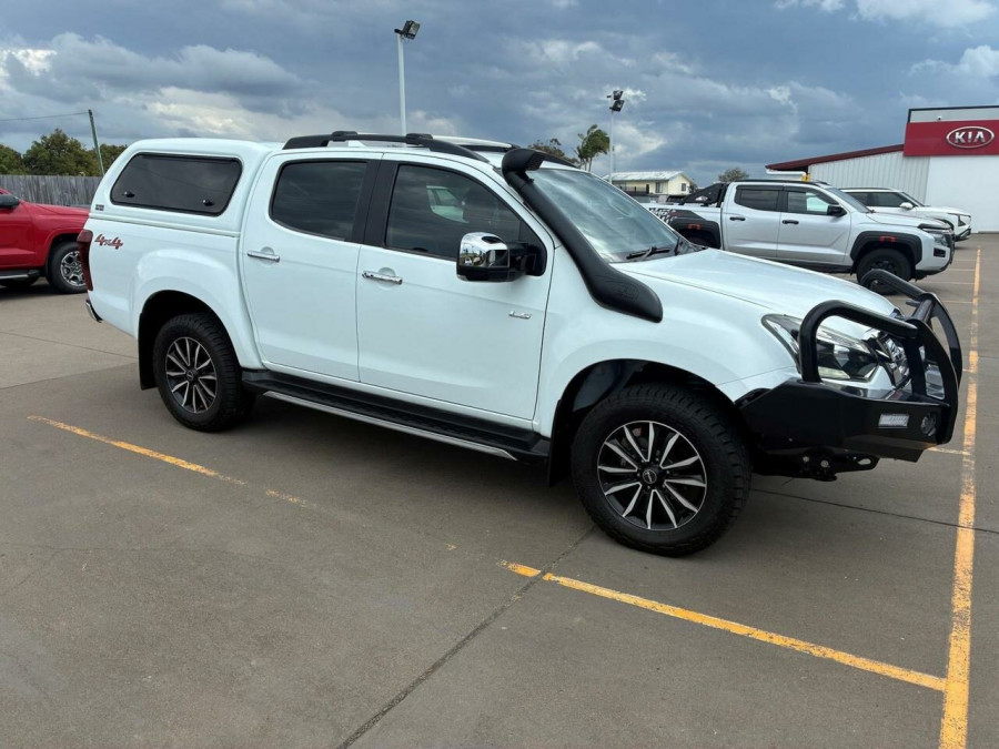 2019 Isuzu D-MAX TF LS-T Ute Image 2