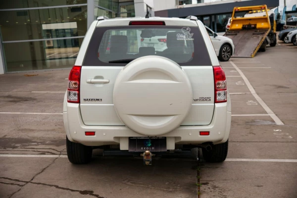 2016 Suzuki Grand Vitara JB Sport Wagon Image 3