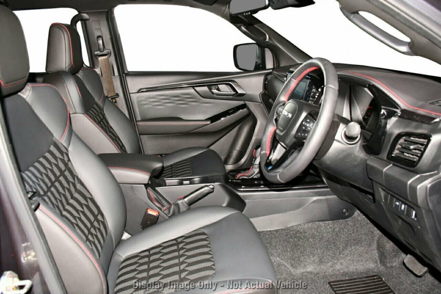 2024 Isuzu D-MAX RG X-TERRAIN Ute Image 9