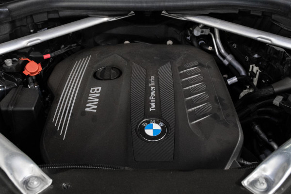2020 BMW X5 G05 xDrive30d M Sport SUV image 25