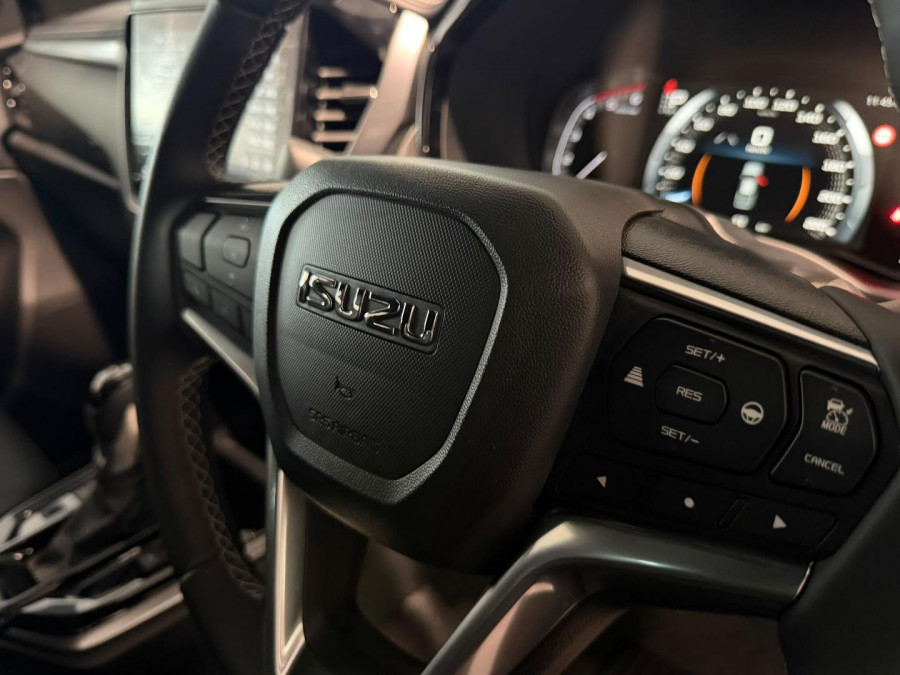 2025 MY25.5 Isuzu D-MAX RG LS-U+ Ute Image 17