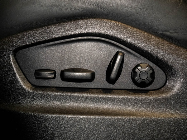 2022 MY23 Porsche Cayenne S Platinum Edition Coupe image 27