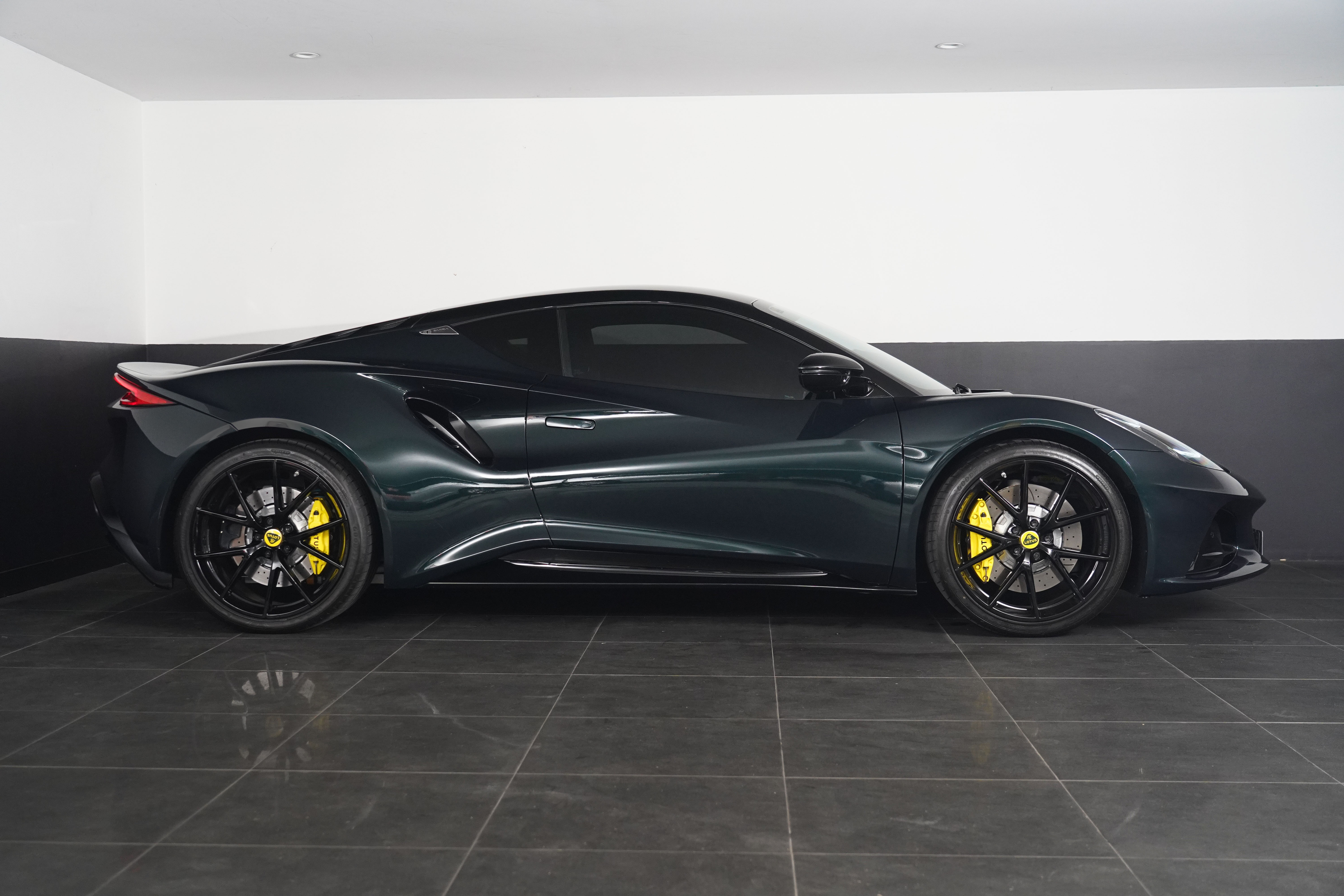 2023 Lotus Emira 1st Edition Coupe Image 16