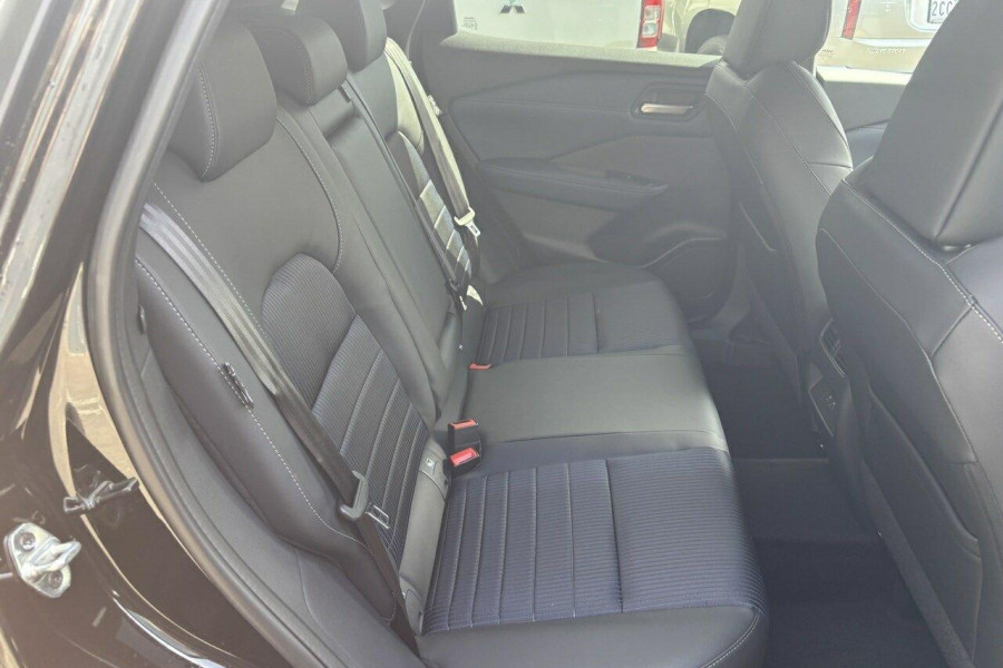 2024 Nissan QASHQAI J12 ST-L SUV Image 11