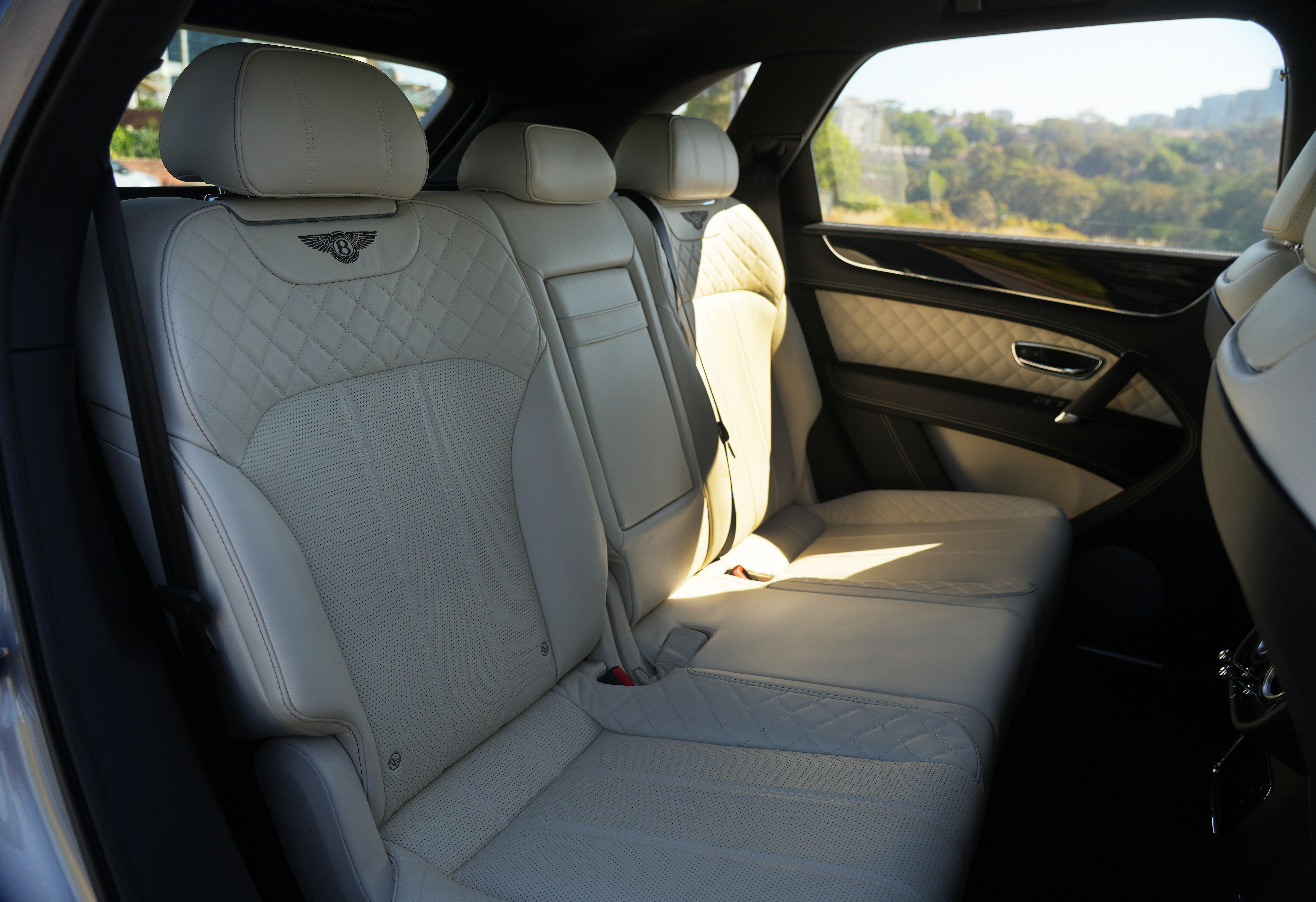 2017 Bentley Bentayga W12 SUV Image 11