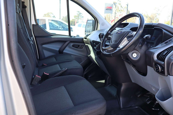 2016 Ford Transit Custom VN 330L Van Image 10
