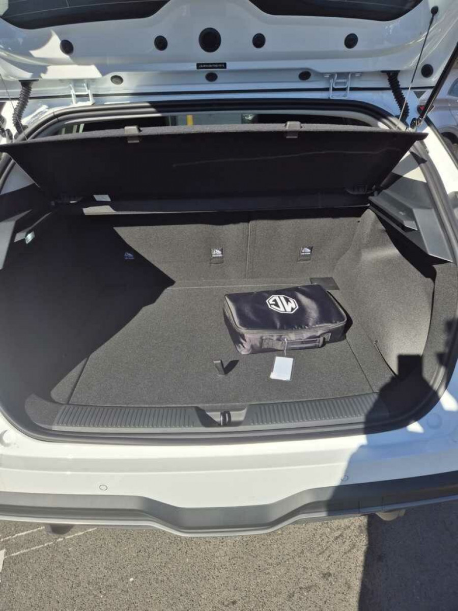 2026 MG MG4 AH4E Essence 64 Hatch Image 7