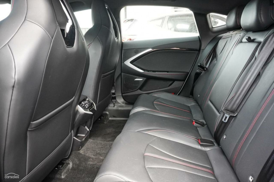 2025 MG MG7 IP42 Essence Sedan Image 5