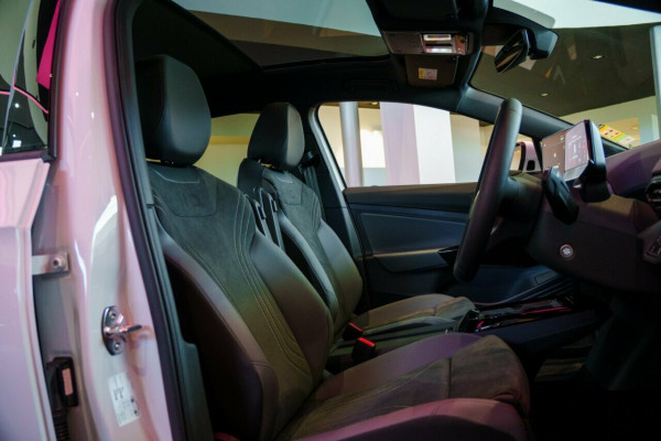 2025 Volkswagen ID. 4 E2 Pro SUV Image 16