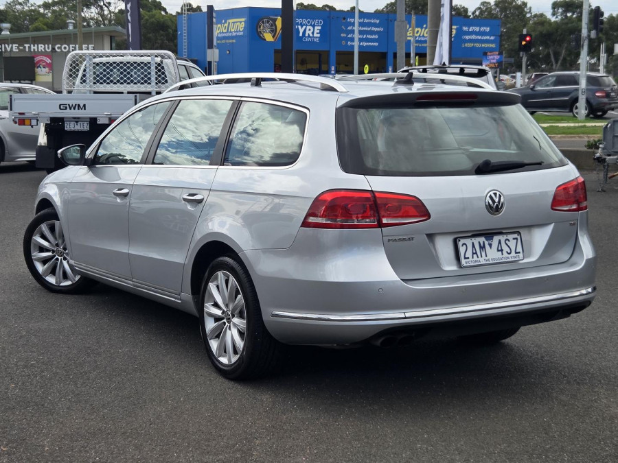 2011 MY12 Volkswagen Passat Type 3C 118TSI Wagon Image 2