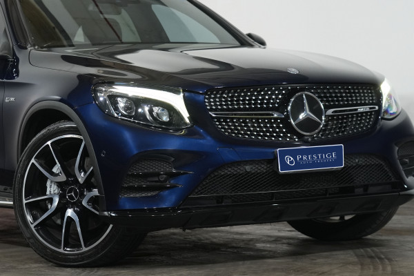 2017 Mercedes-Benz GLC-Class 43 SUV image 2