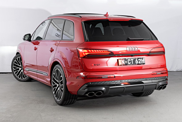 2026 MY25 Audi SQ7 4M TFSI SUV image 2